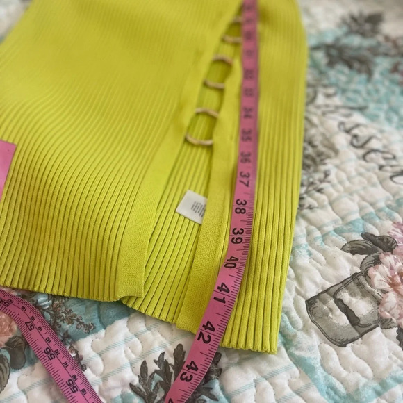 House of Harlow Ribbed Bodycon Midi Dress - Picture 7 of 7